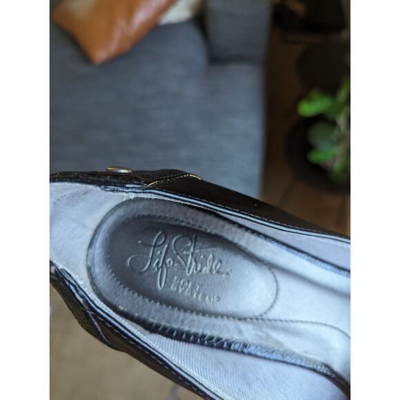 Life Stride Soft System Black Juliana Leather Slip On Wedge Flats Size 11 - Picture 9 of 14
